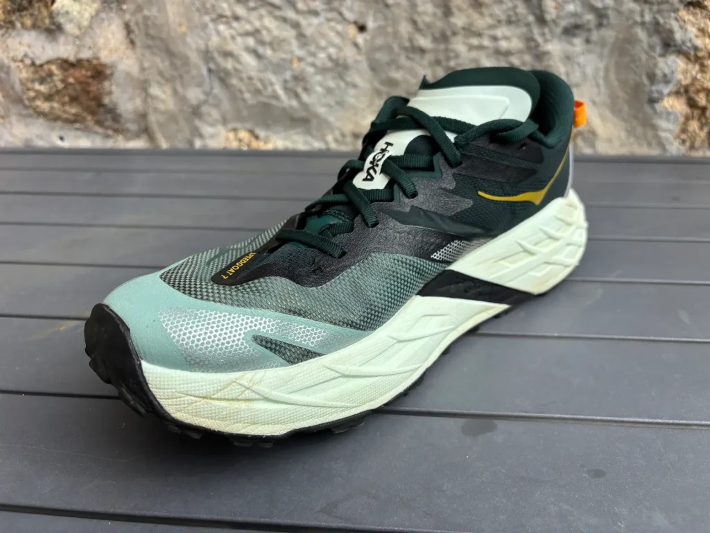 chaussures trail hoka